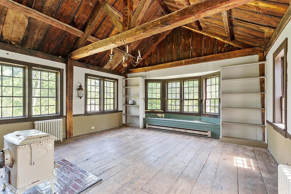 153 Exeter Road Hampton Falls, NH 03844 - Photo 3 of 40