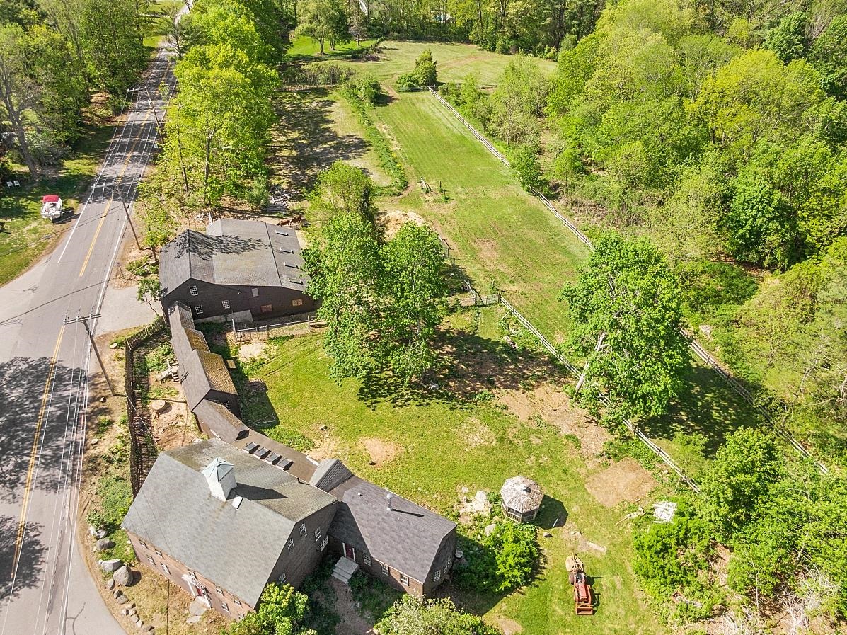 153 Exeter Road Hampton Falls, NH 03844 - Photo 33 of 40