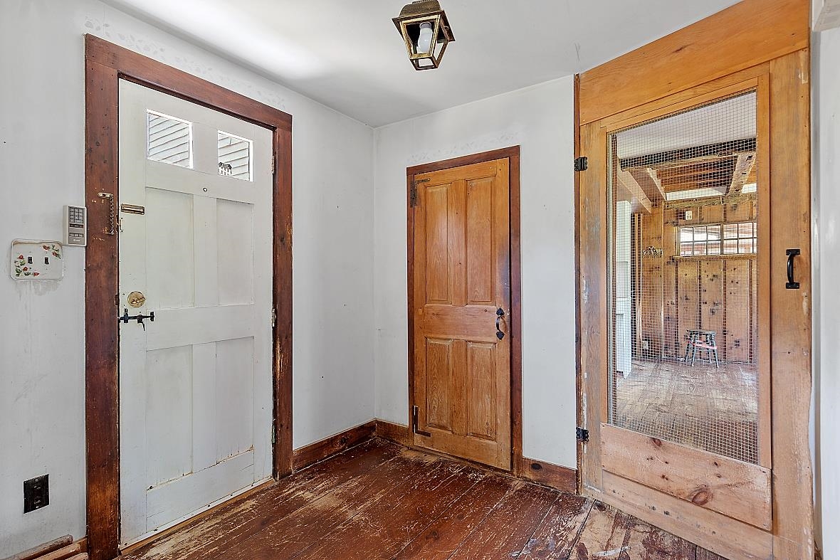 153 Exeter Road Hampton Falls, NH 03844 - Photo 9 of 40