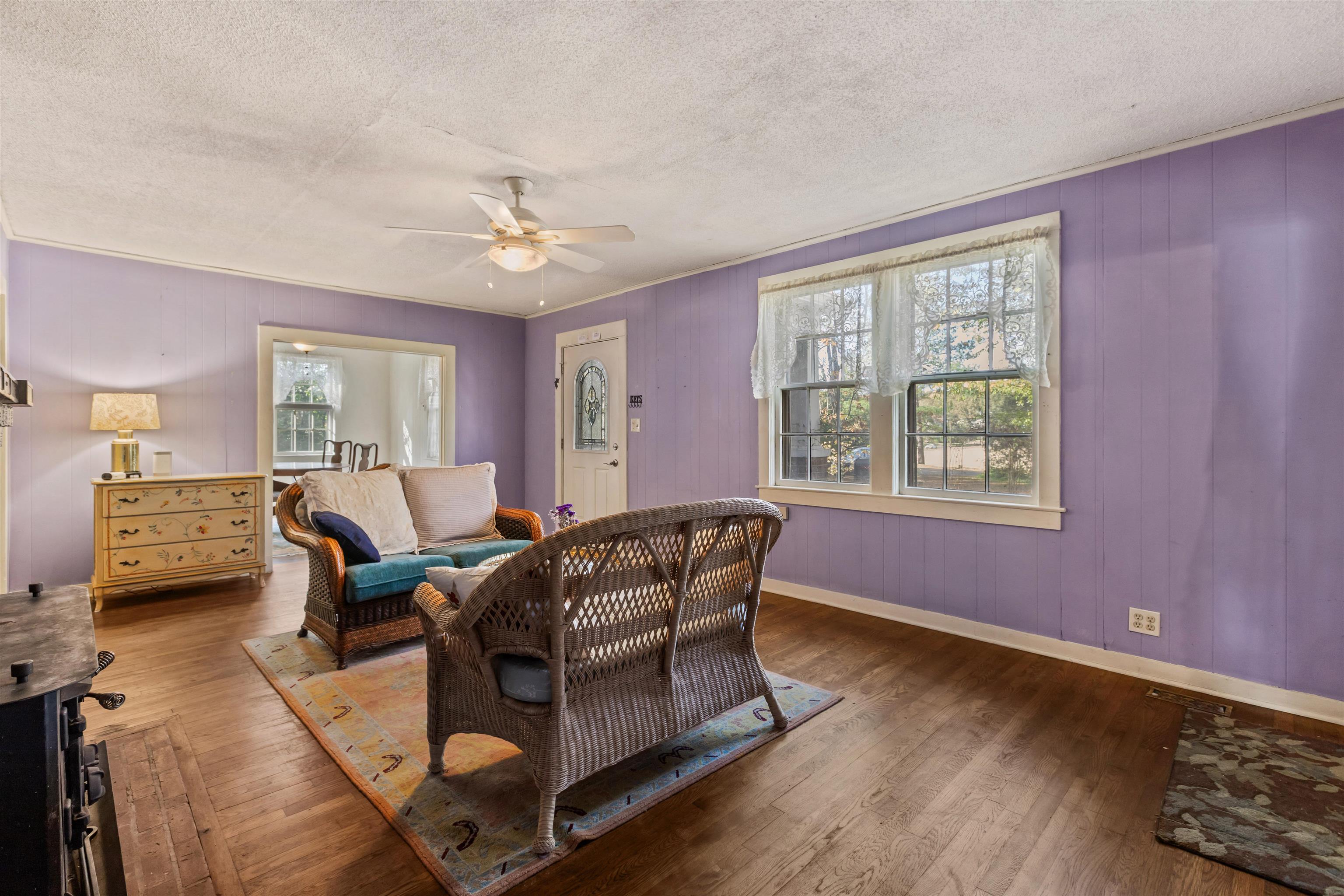 125 Keough Road Collierville, TN 38017 - Photo 4 of 19 a living room with furniture and a window