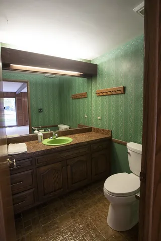 $599,000 | 1610 Old Oak Place, Darien, IL 60561