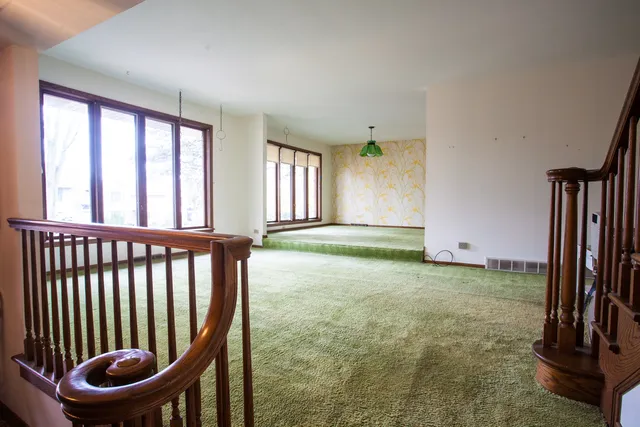 $599,000 | 1610 Old Oak Place, Darien, IL 60561