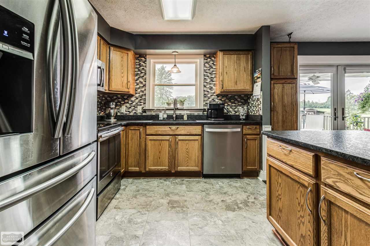 4061 Miller Road Capac, MI 48014 - Photo 15 of 53 50048217-14.JPG
