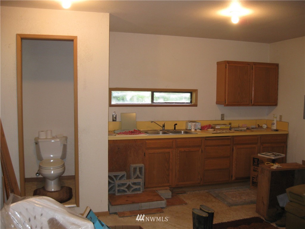 4354 Wishkah Road Aberdeen, WA 98520 - Photo 18 of 19 Gallery Image 18