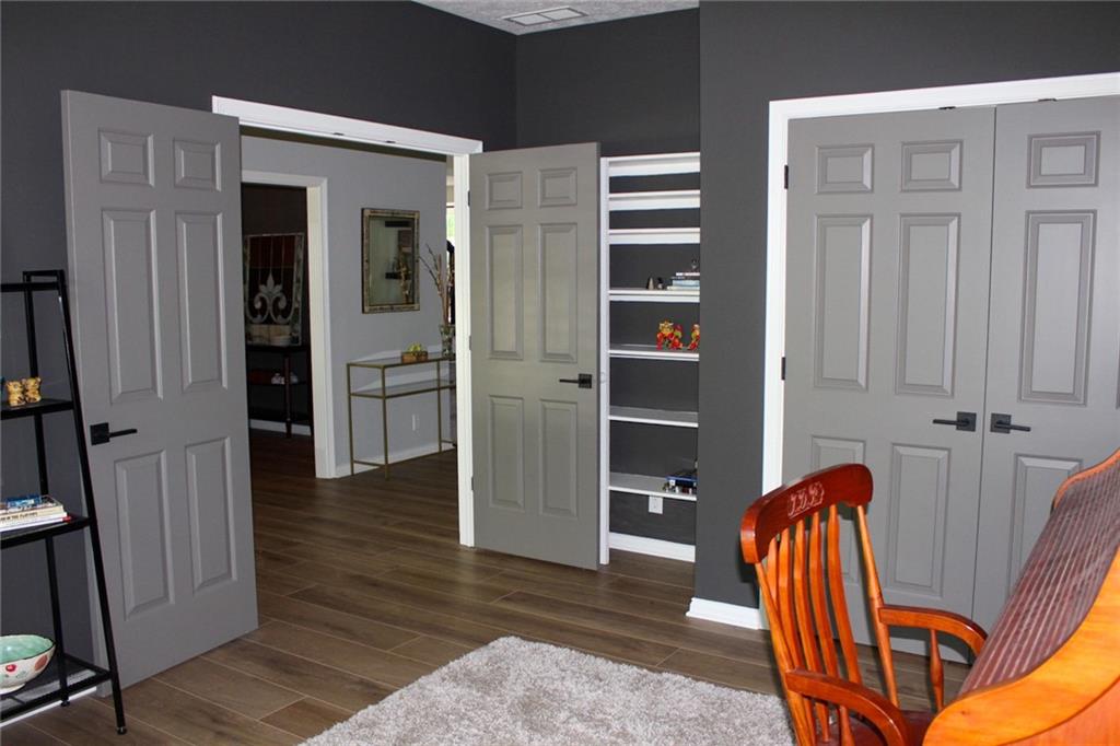 7025 Lantern Road Indianapolis, IN 46256 - Photo 21 of 38