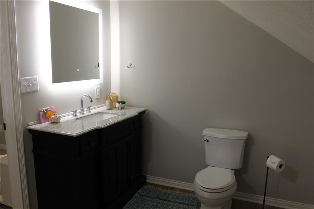 7025 Lantern Road Indianapolis, IN 46256 - Photo 29 of 38