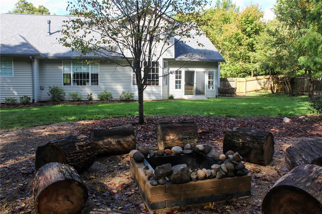 7025 Lantern Road Indianapolis, IN 46256 - Photo 34 of 38