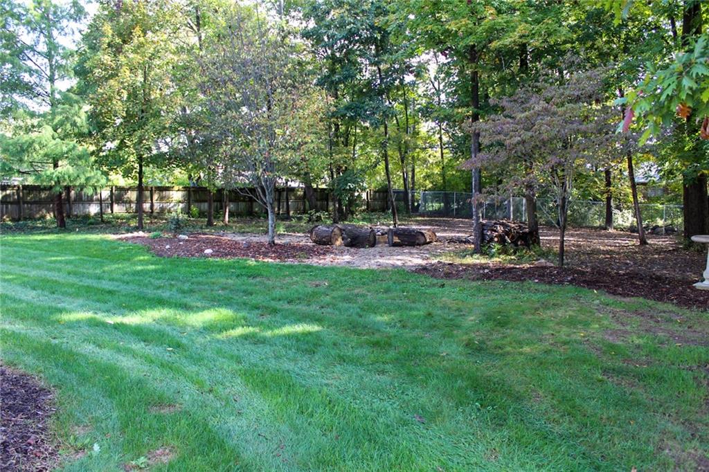7025 Lantern Road Indianapolis, IN 46256 - Photo 36 of 38