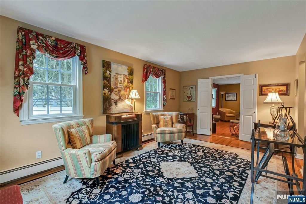 15 Colonial Road Tenafly, NJ 07670 - Photo 14 of 40