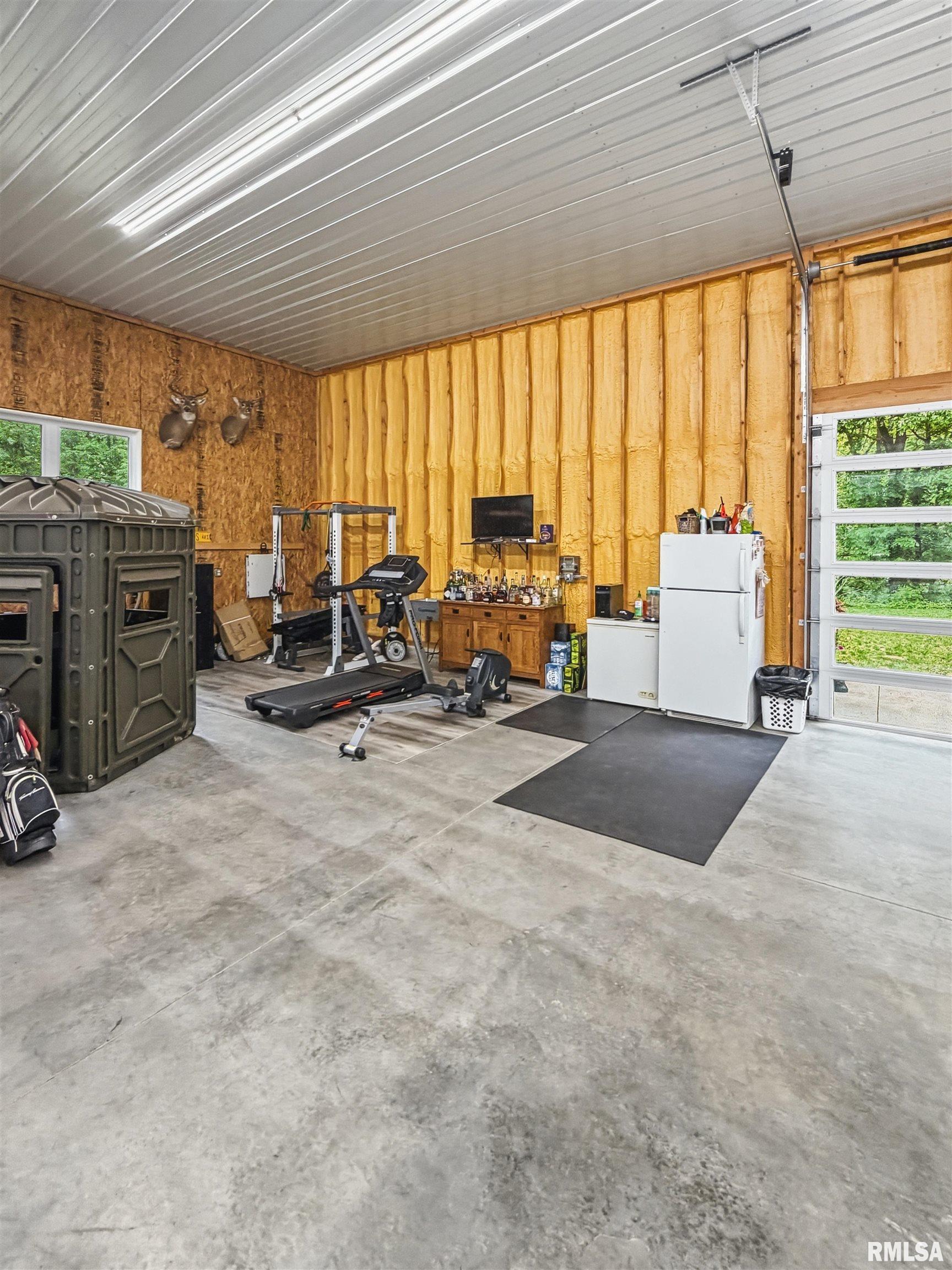 11323 Linn Road Benton, IL 62812 - Photo 31 of 38