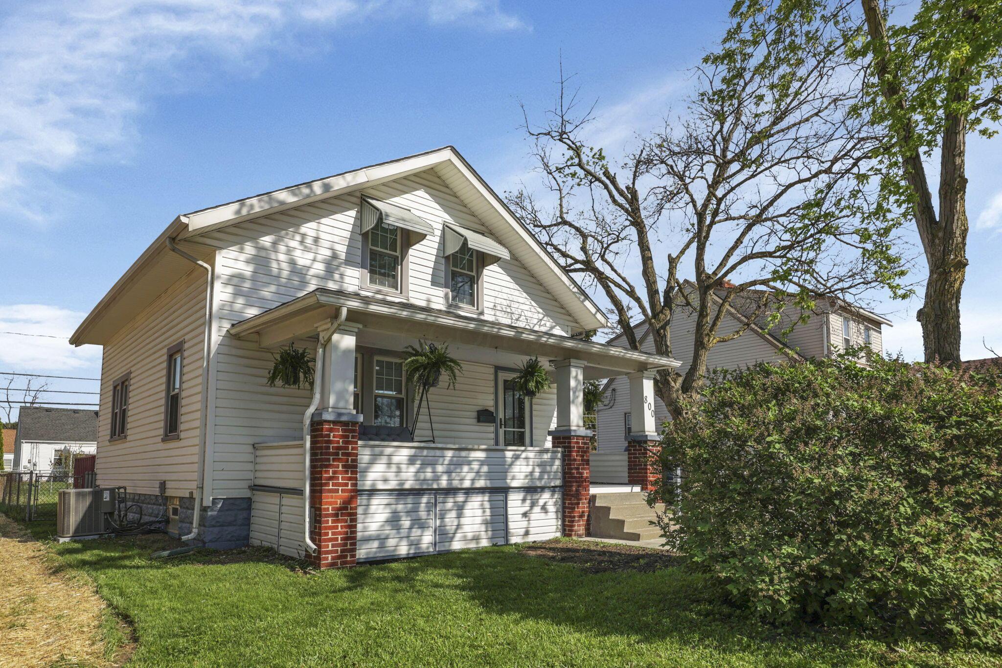 800 South Yearling Road Columbus, OH 43213 - Photo 2 of 57 3-web-or-mls-0N4A6447