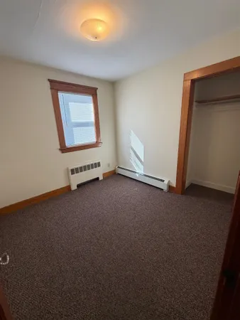 $2,600 | 84 Bowers Street, Nashua, NH 03060