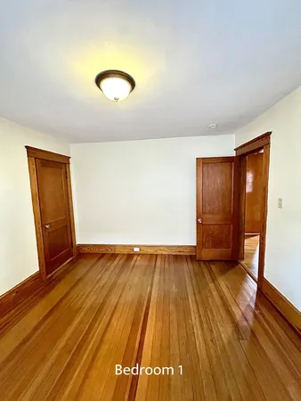 $2,600 | 84 Bowers Street, Nashua, NH 03060