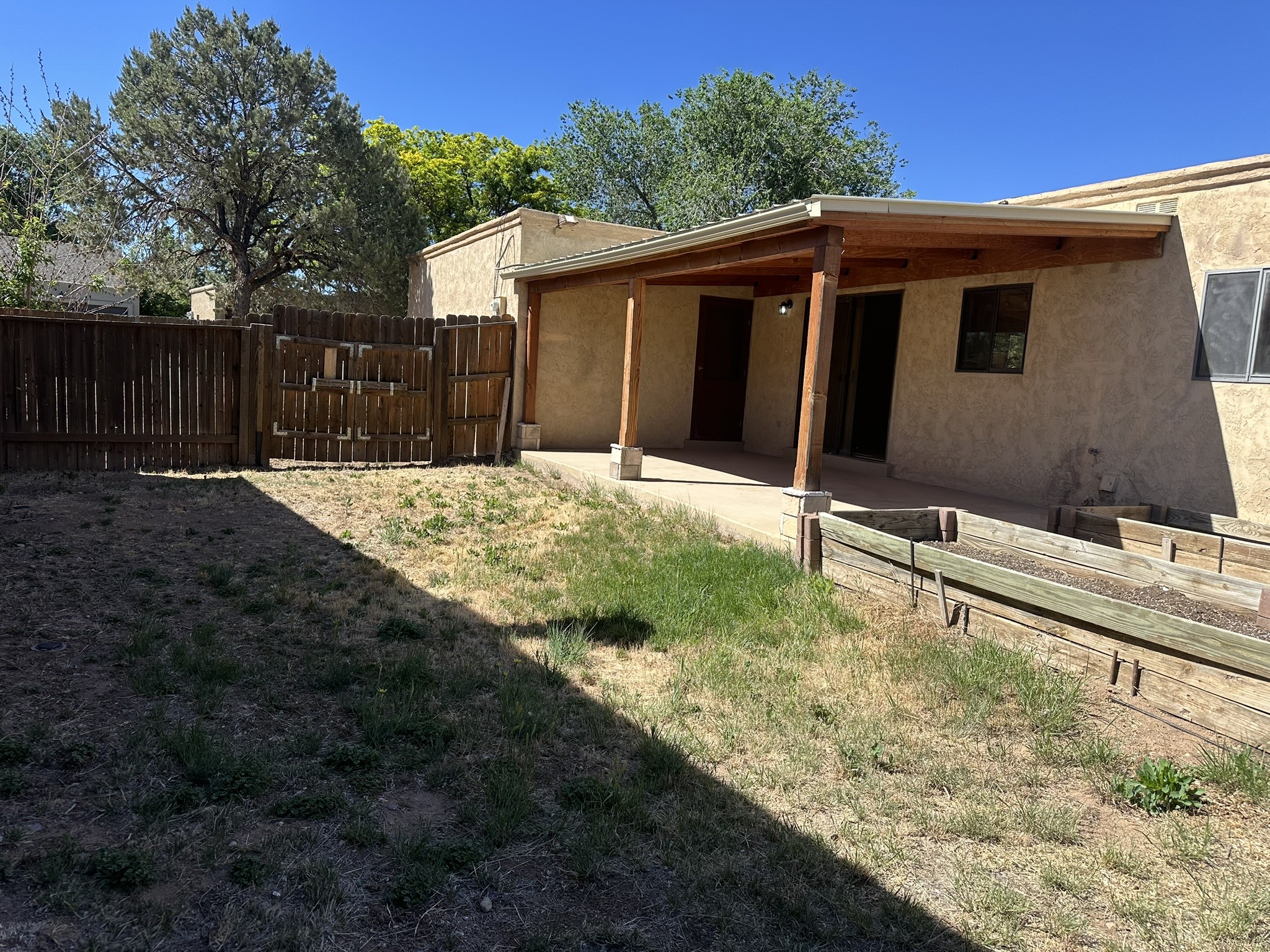 340 Ridgecrest Avenue White Rock, NM 87547 - Photo 27 of 32