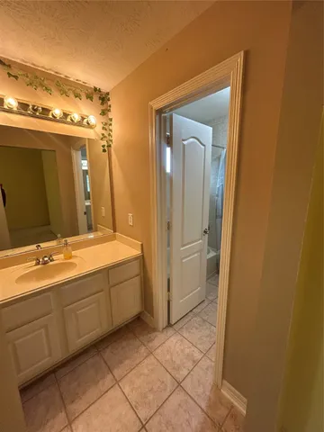 $5,250 | 12519 Aliso Bend Lane, Houston, TX 77041