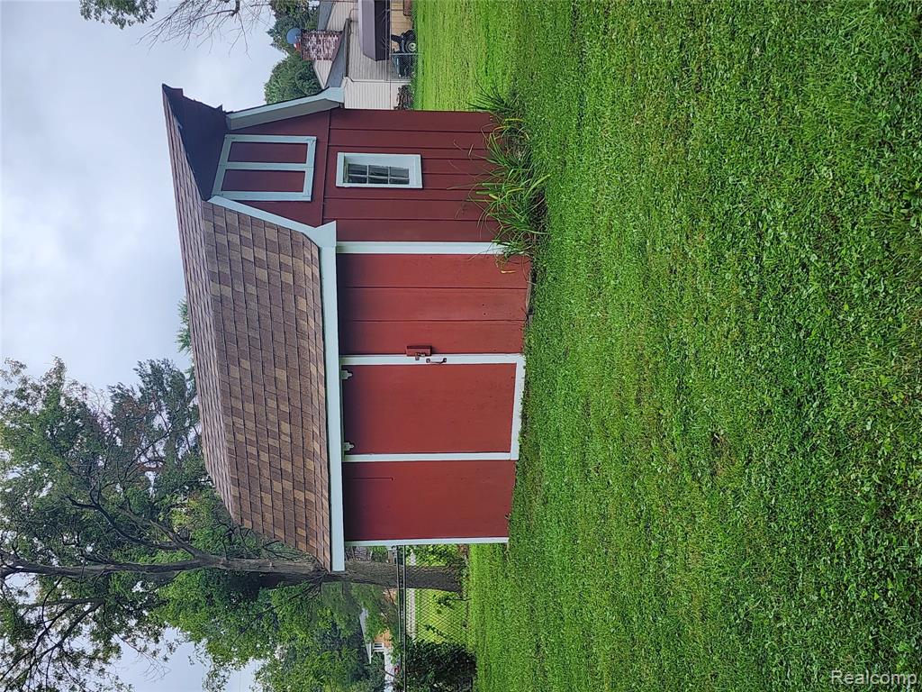 3337 North Belsay Road Flint, MI 48506 - Photo 23 of 25