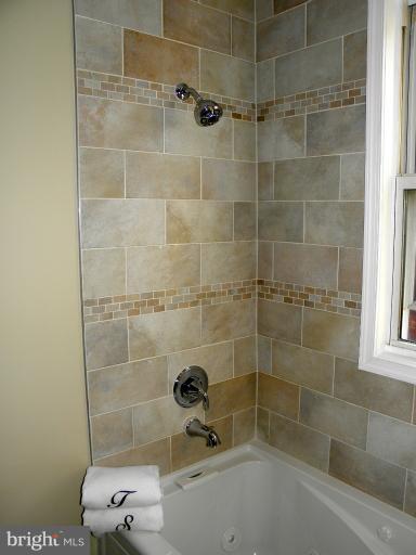 3960 S Street Southeast Washington, DC 20020 - Photo 22 of 27 a bathroom with a shower