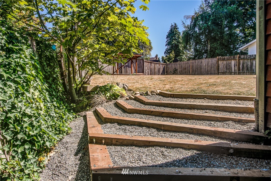 2028 Aberdeen Place Southeast Renton, WA 98055 - Photo 19 of 24 Gallery Image 19