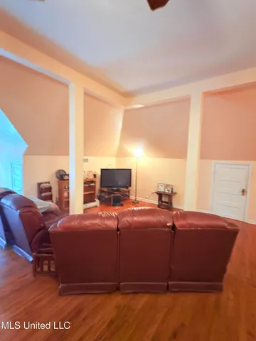 $779,000 | 5 Spruce Street, Oakland, MS 38948