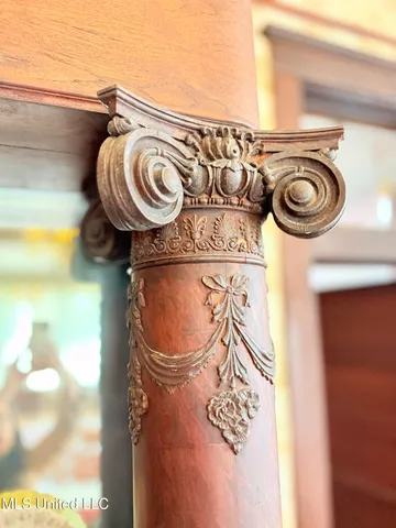 $779,000 | 5 Spruce Street, Oakland, MS 38948