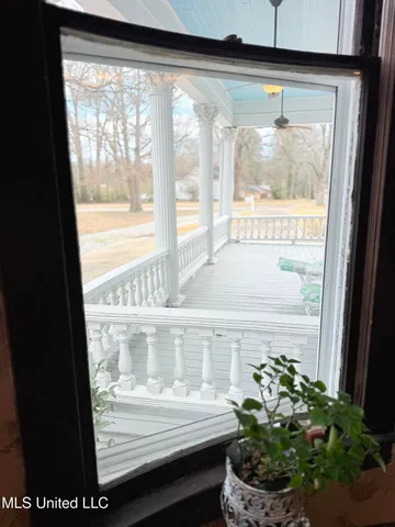 $779,000 | 5 Spruce Street, Oakland, MS 38948