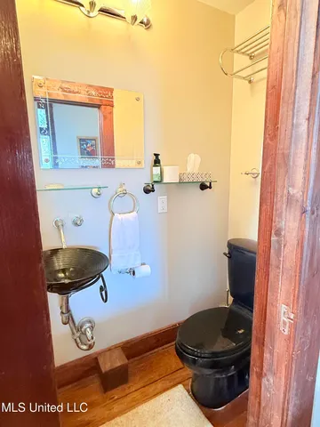 $779,000 | 5 Spruce Street, Oakland, MS 38948