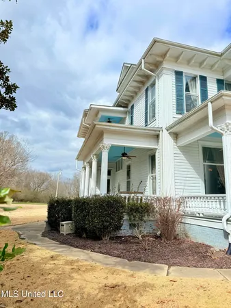 $779,000 | 5 Spruce Street, Oakland, MS 38948