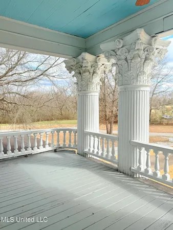 $779,000 | 5 Spruce Street, Oakland, MS 38948