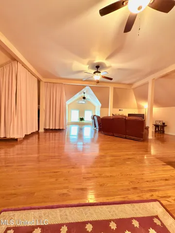 $779,000 | 5 Spruce Street, Oakland, MS 38948