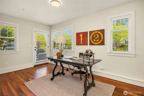 $1,098,000 | 1186 Northeast Park Drive, Issaquah, WA 98029