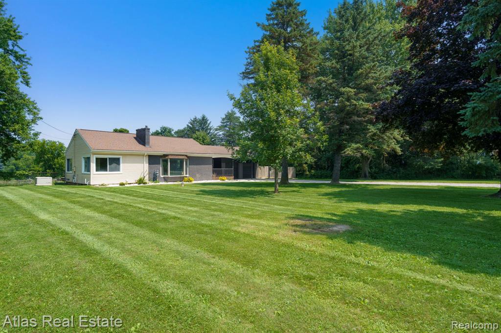 11991 Coolidge Road Goodrich, MI 48438 - Photo 1 of 53