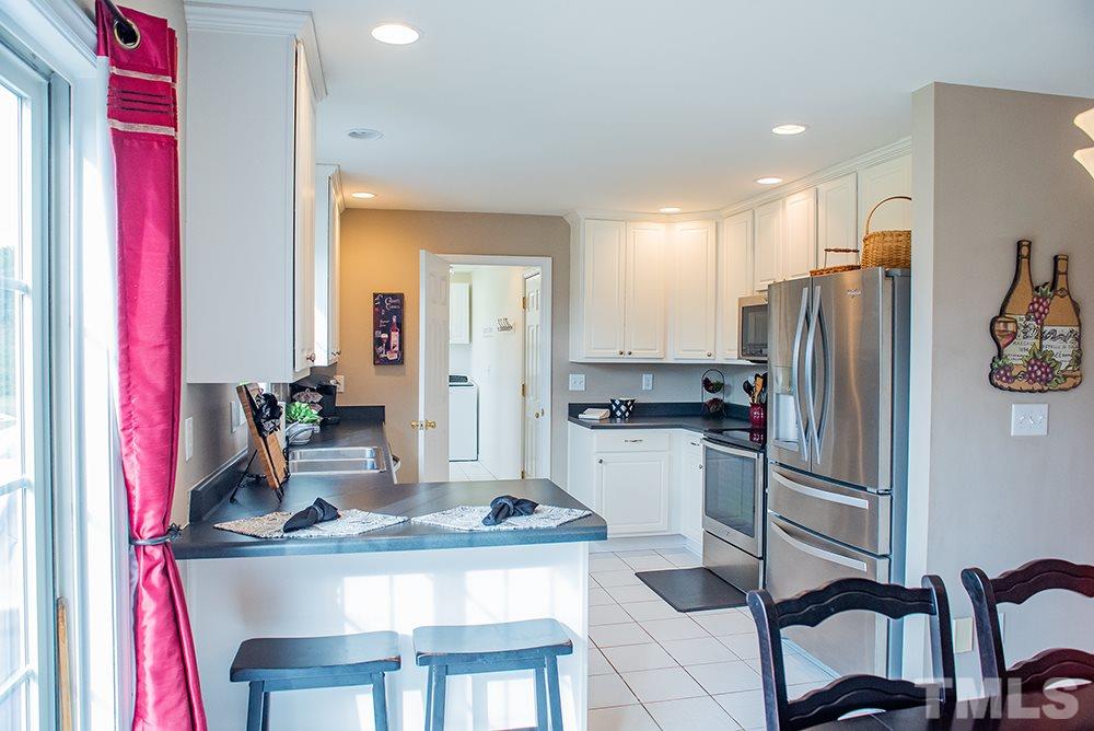 4724 Thom Road Mebane, NC 27302 - Photo 10 of 30 Gallery Image 10