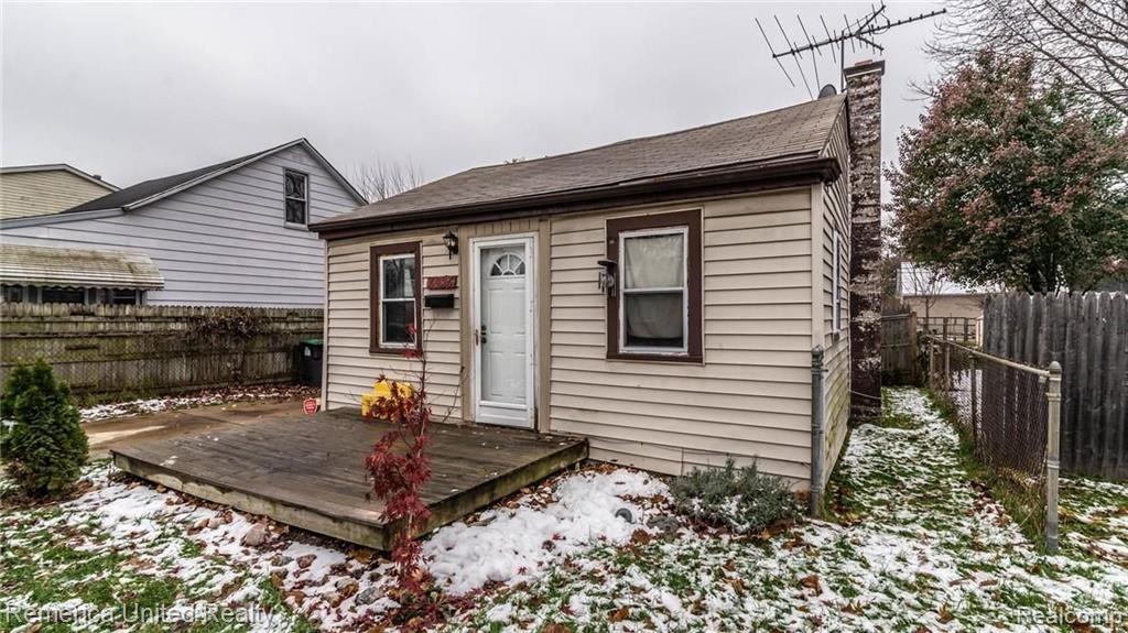 5926 Cherokee Street Taylor, MI 48180 - Photo 3 of 21