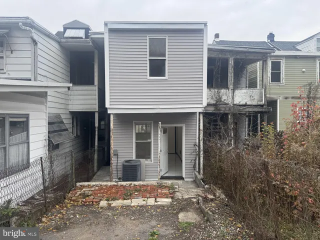 a view of house with outdoor space