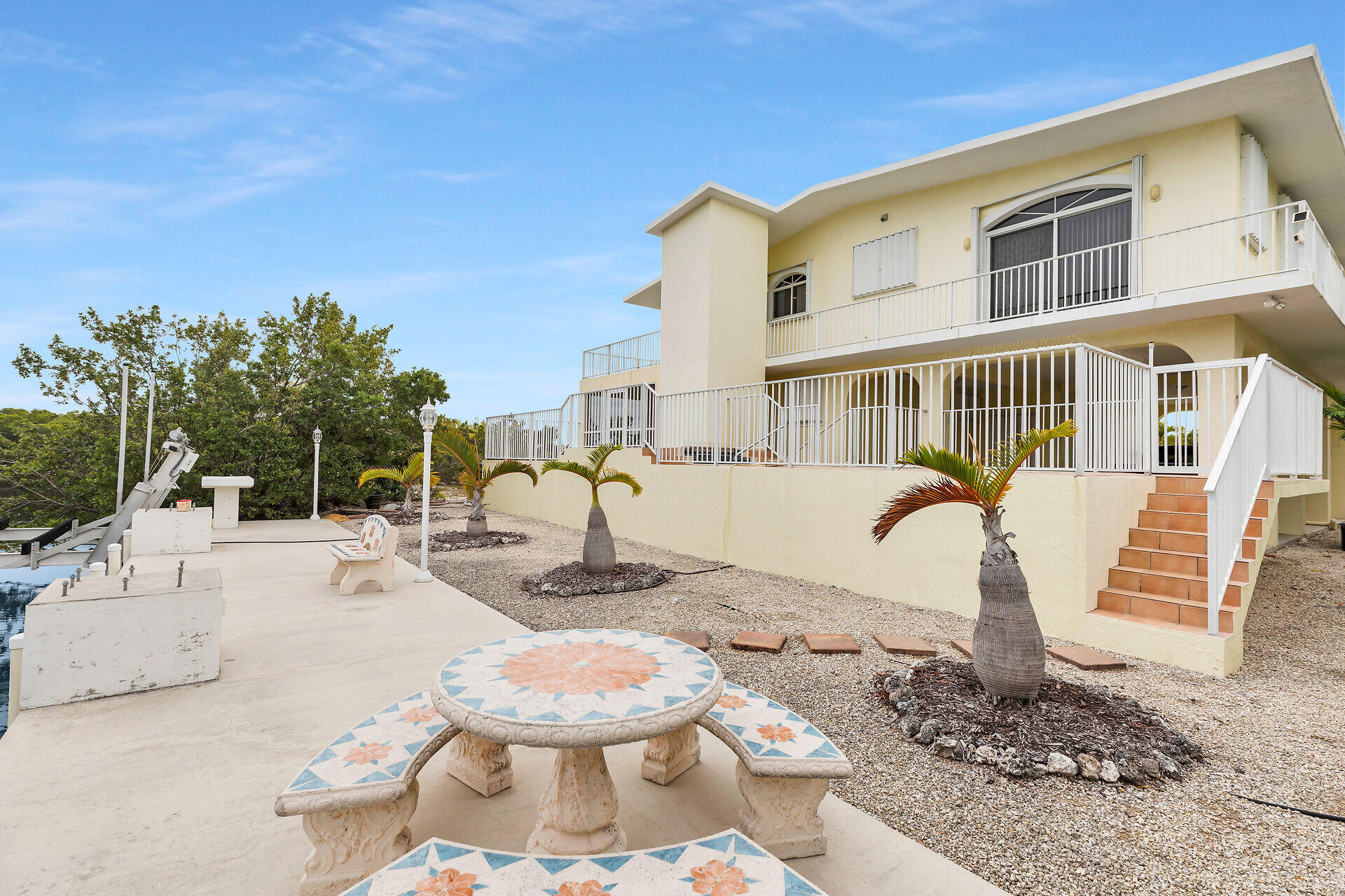 85 Ocean Shores Drive Key Largo, FL 33037 - Photo 17 of 77 Back of home