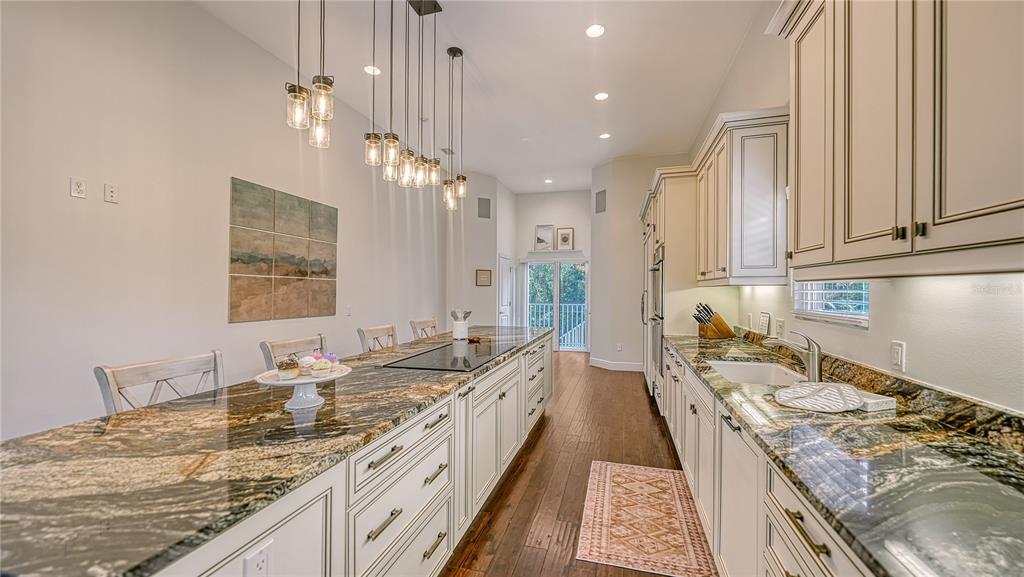 1145 Horizon View Drive Sarasota, FL 34242 - Photo 16 of 69