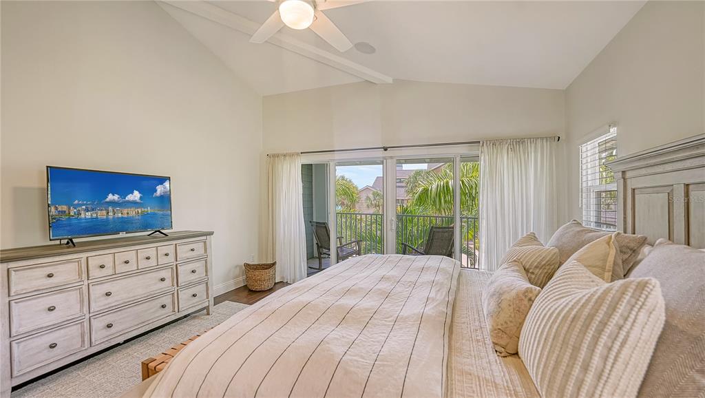 1145 Horizon View Drive Sarasota, FL 34242 - Photo 24 of 69