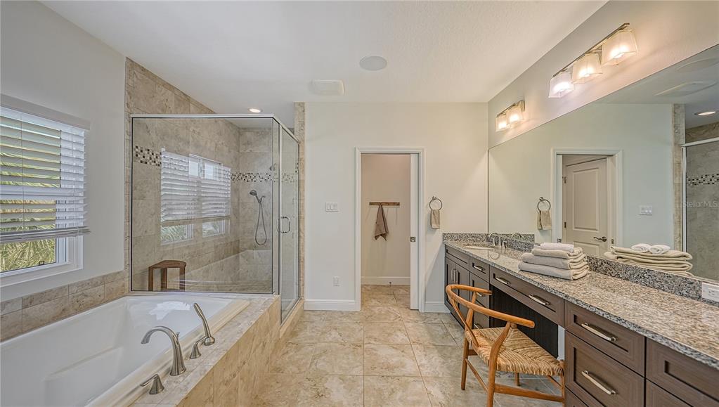 1145 Horizon View Drive Sarasota, FL 34242 - Photo 27 of 69