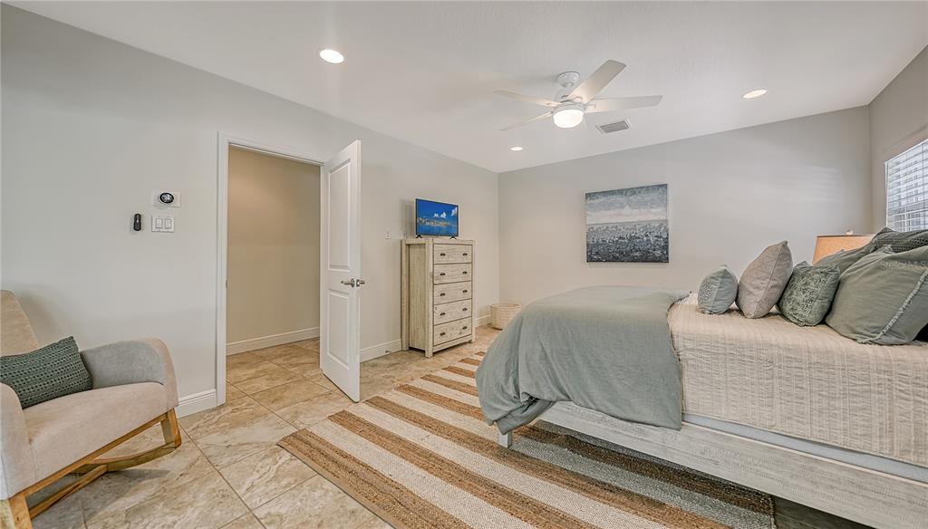 1145 Horizon View Drive Sarasota, FL 34242 - Photo 40 of 69