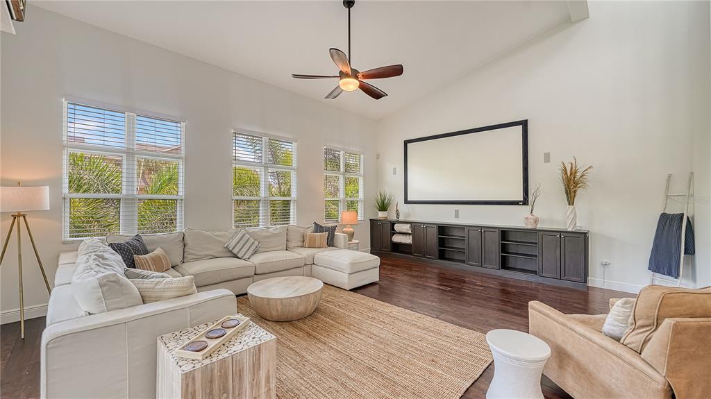 1145 Horizon View Drive Sarasota, FL 34242 - Photo 6 of 69