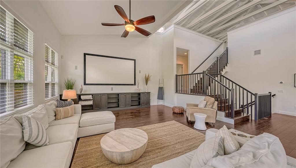 1145 Horizon View Drive Sarasota, FL 34242 - Photo 8 of 69