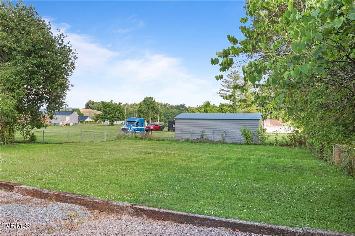 319 Old Stage Road Surgoinsville, TN 37873 - Photo 49 of 61 49-IMG_0081