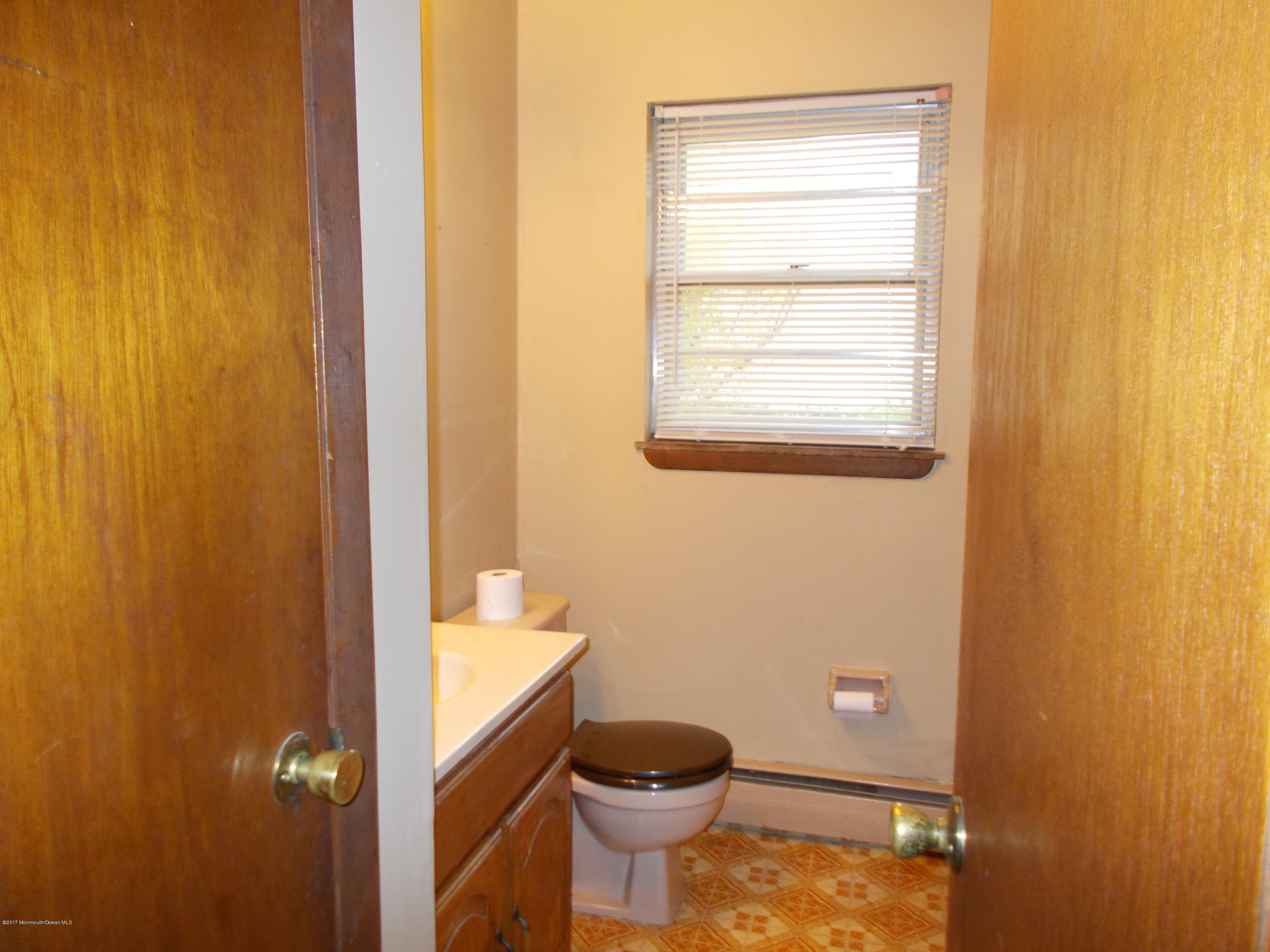 103 Whippany Road Barnegat, NJ 08005 - Photo 10 of 13 DSCN0096