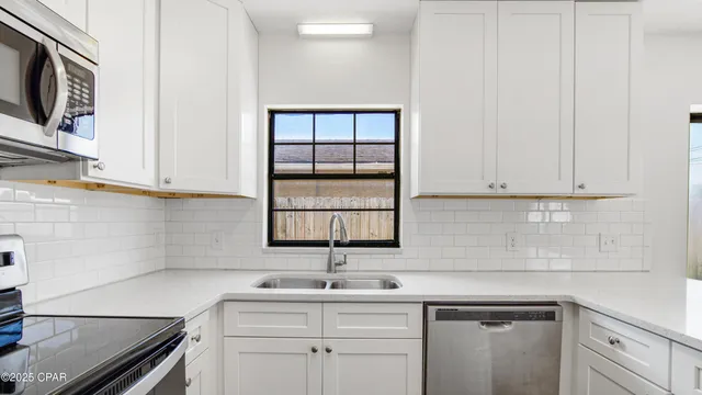 $229,999 | 2423 Minnesota Avenue, Lynn Haven, FL 32444