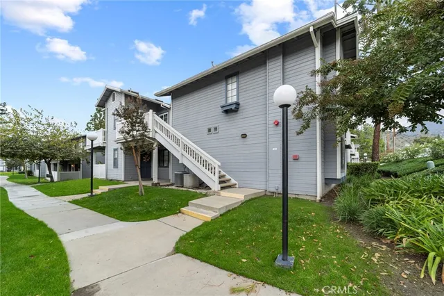 $498,000 | 202 Evergreen Court, Azusa, CA 91702