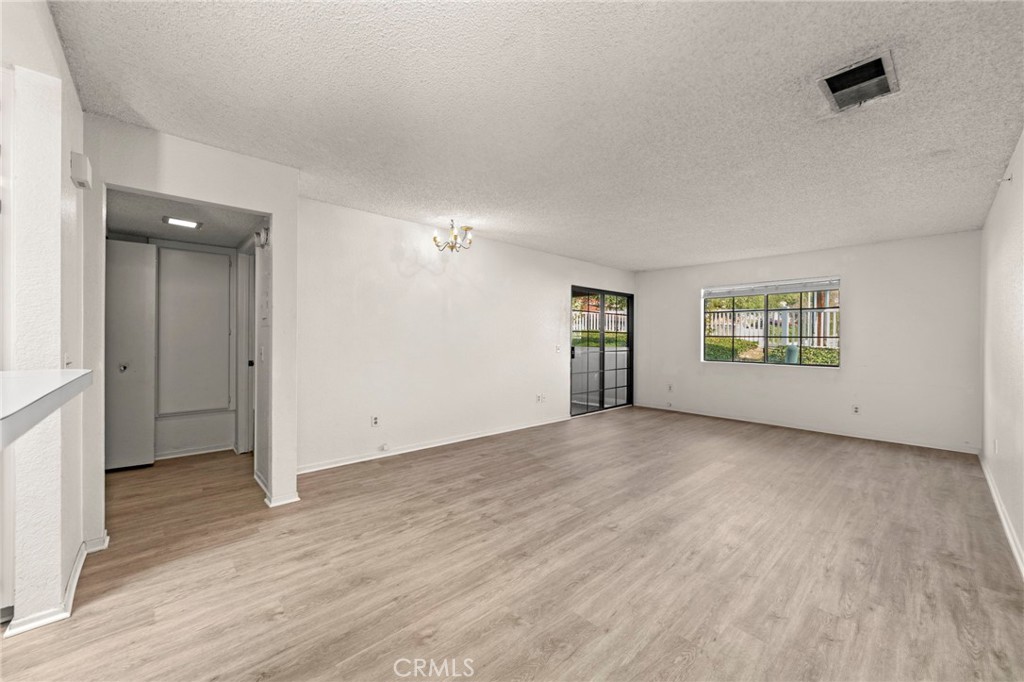 202 Evergreen Court Azusa, CA 91702 - Photo 3 of 31