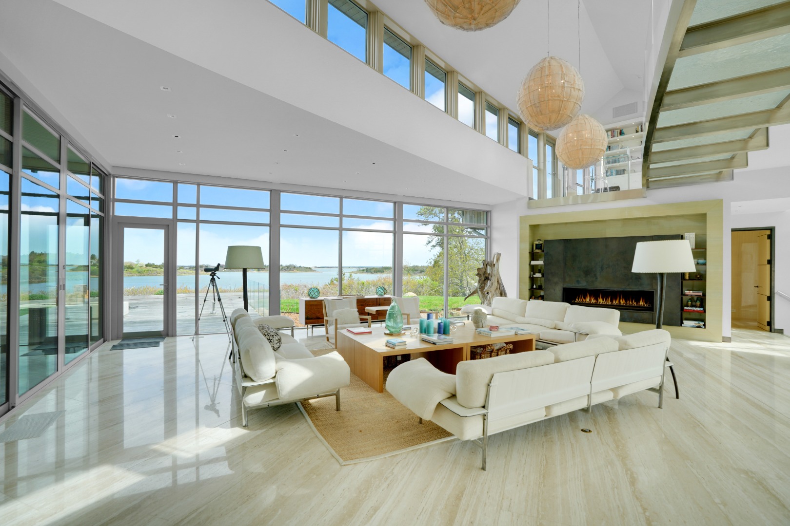 18 Point Inner Way Chilmark, MA 02535 - Photo 13 of 65 Living room