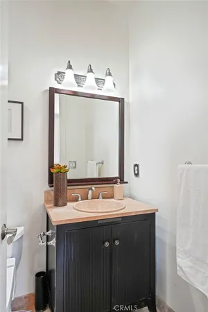 $1,499,900 | 3115 Ellington Drive, Los Angeles, CA 90068