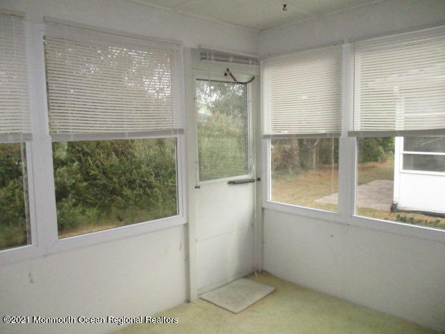 18 Abbey Road Brick, NJ 08723 - Photo 17 of 33 IMG_8744