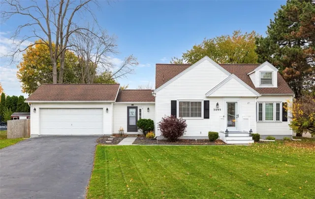 $169,900 | 3095 Mt Read Boulevard, Greece, NY 14615